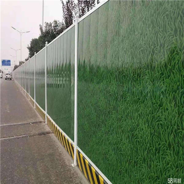 2.5米高彩鋼板施工圍擋 裝配式鐵皮護欄 小草臨時防護網特點